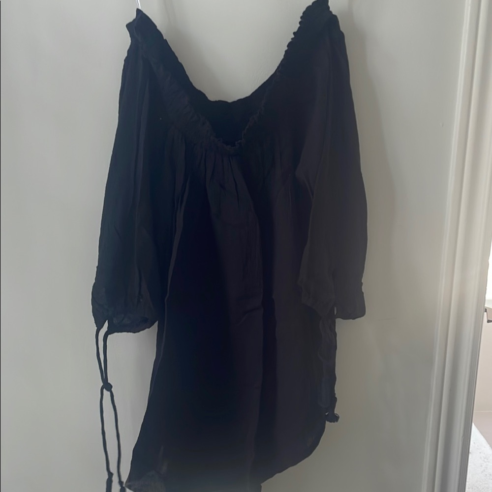Faithfull the Brand Black Off-Shoulder Blouse